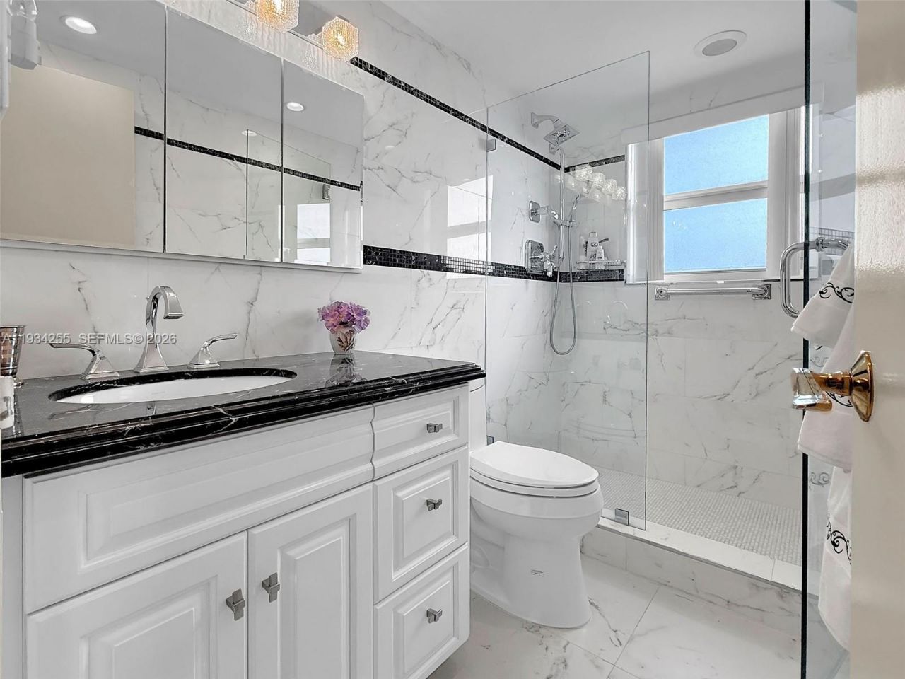 4747 Collins Ave , Unit 510, Miami Beach, FL 33140 Photo