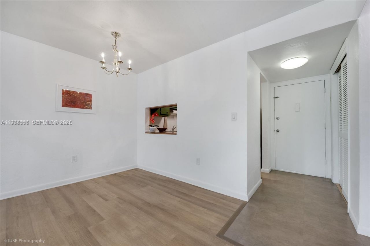 7403 SW 82nd St, Unit 210N, Miami, FL 33143 Photo