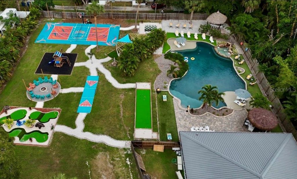 7701 40th Terrace N, Saint Petersburg, FL 33709 Photo