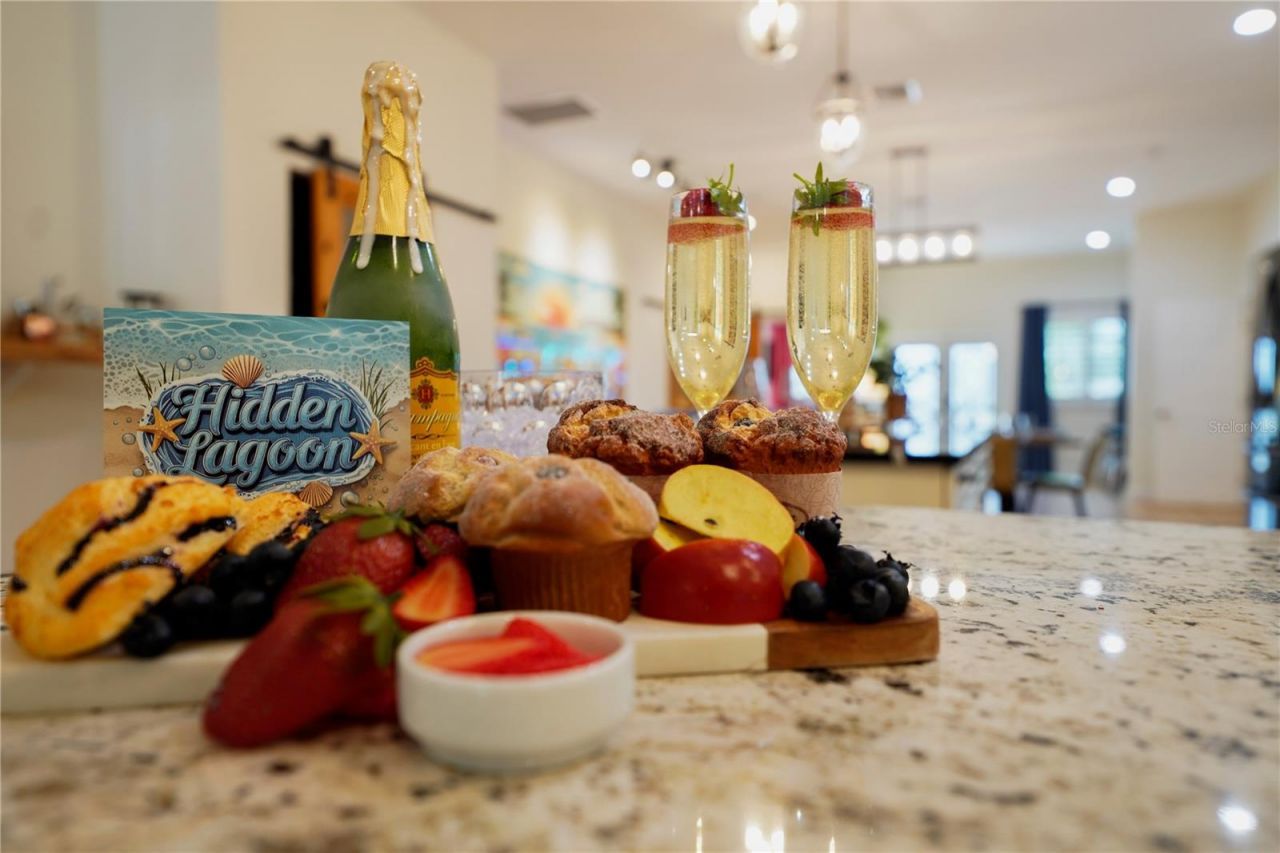 7701 40th Terrace N, Saint Petersburg, FL 33709 Photo