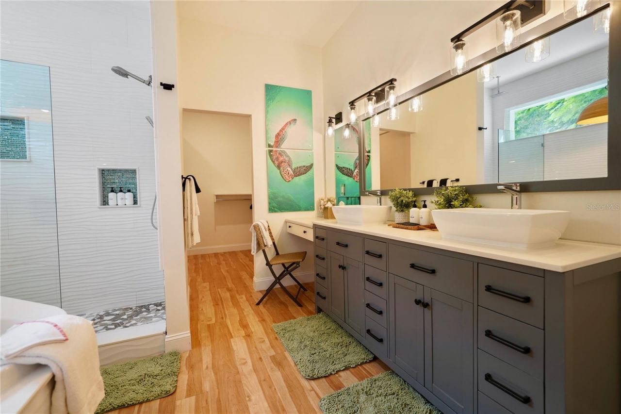 7701 40th Terrace N, Saint Petersburg, FL 33709 Photo