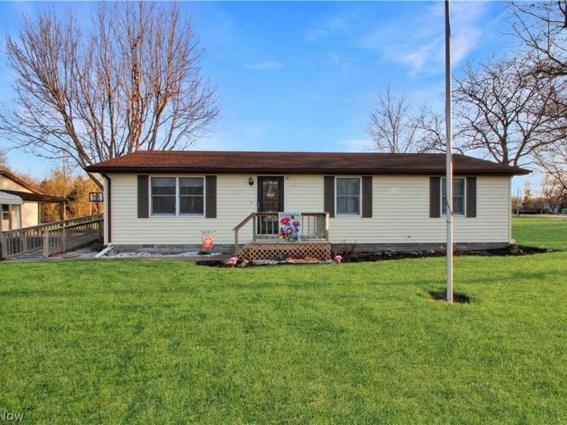 2029 NW Catawba Road, Port Clinton, OH 43452 Photo 1