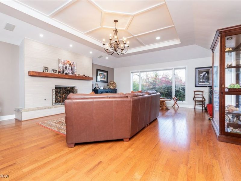 26091 Shaker Boulevard, Beachwood, OH 44122 Photo 12