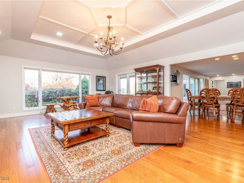 26091 Shaker Boulevard, Beachwood, OH 44122 Photo 15