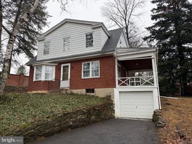 411 N 4TH STREET, LEMOYNE, PA 17043