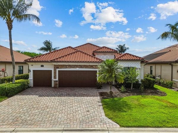 28564 Longford CT, BONITA SPRINGS, FL 34135