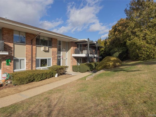 306 Old Country Road, Unit 306, Elmsford, NY 10523