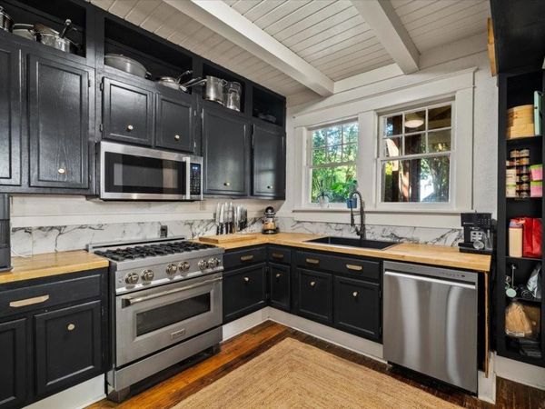 105 N COX ST, Memphis, TN 38104