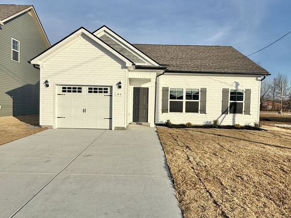 40 Stonehenge Lane , Manchester, TN 37355