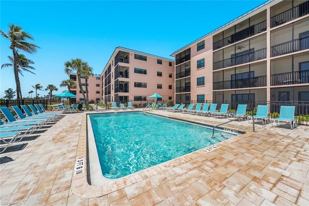 2230 Camino Del Mar Dr, Unit 3X1, Sanibel, FL 33957 Photo