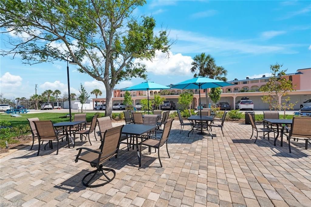 2230 Camino Del Mar Dr, Unit 3X1, Sanibel, FL 33957 Photo