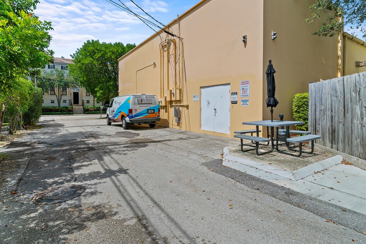 117 NE 5th Avenue, Unit A, Delray Beach, FL 33483 Photo