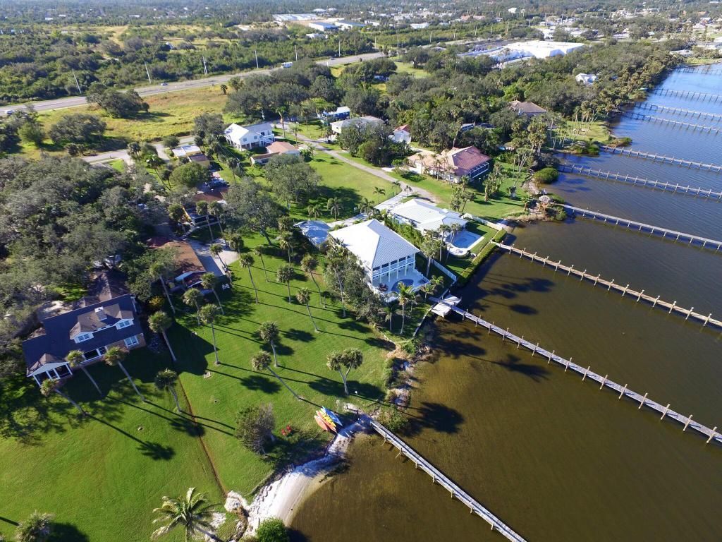 11450 S Indian River Drive, Sebastian, FL 32958 Photo