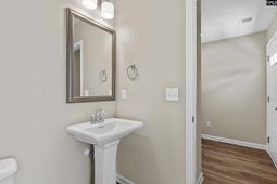 110 Cape Horn Drive photo 4