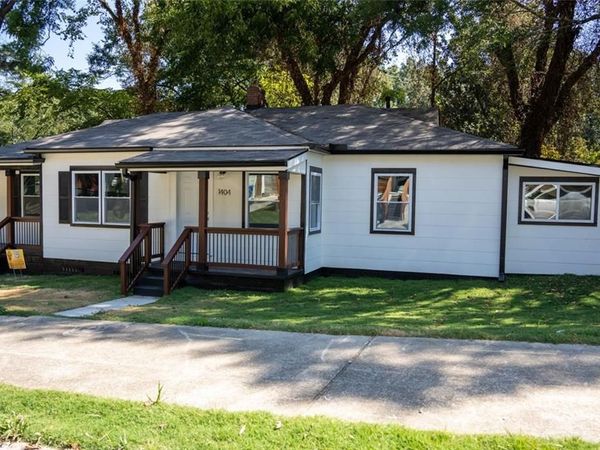 1404 BYRERE Terrace SW, Atlanta, GA 30310