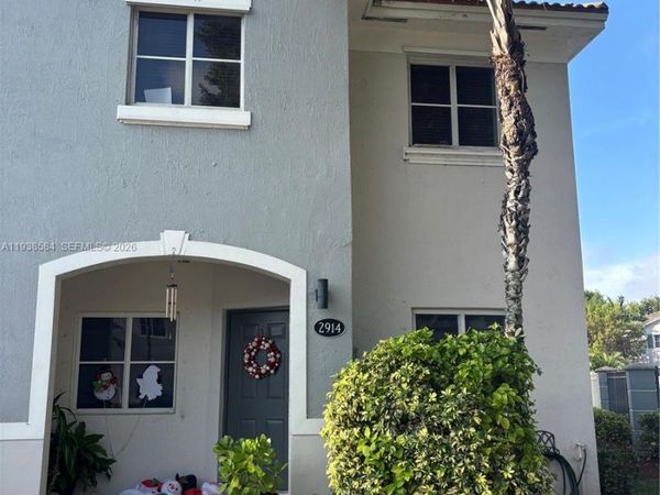 2914 SE 15th Ter , Homestead, FL 33035