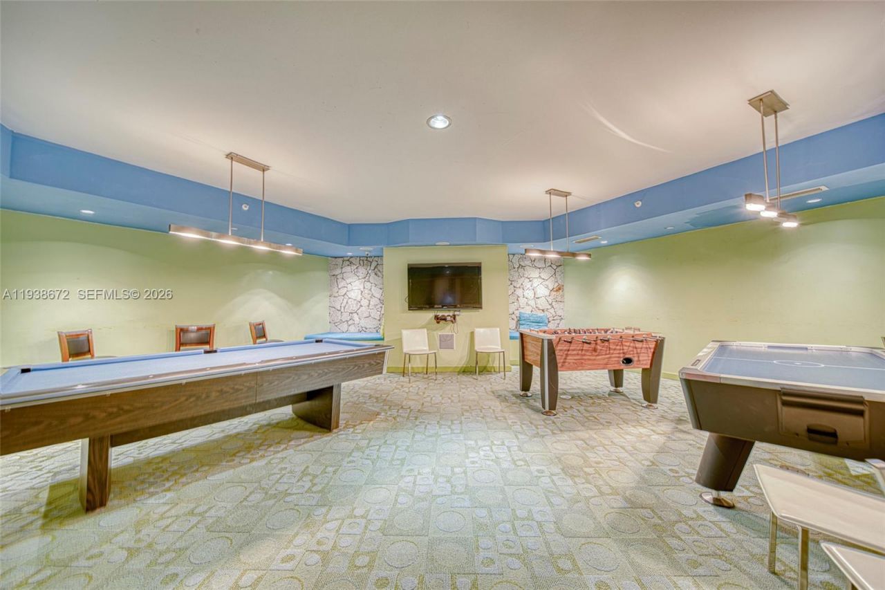 1111 Crandon Blvd, Unit C404, Key Biscayne, FL 33149 Photo