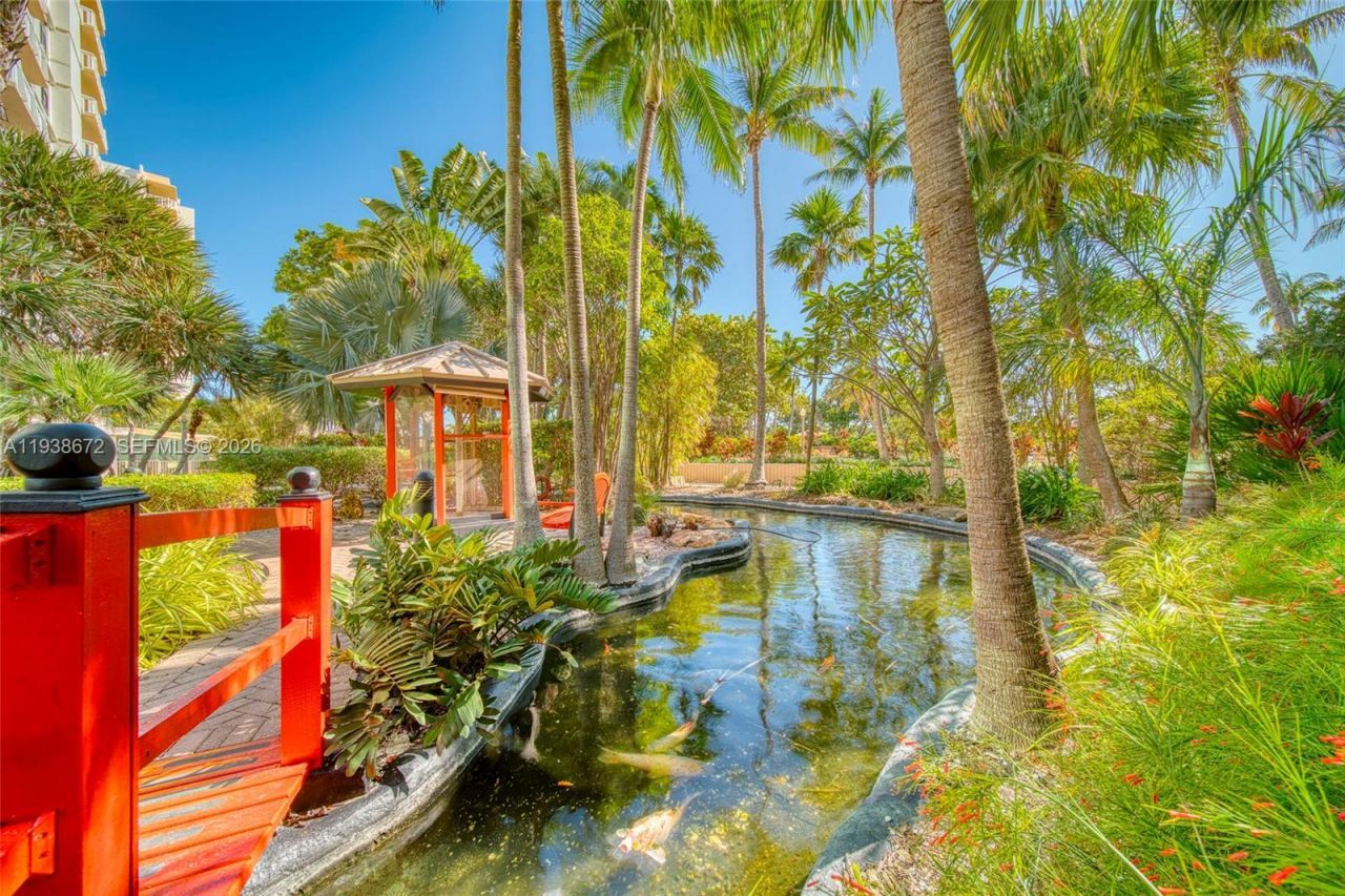 1111 Crandon Blvd, Unit C404, Key Biscayne, FL 33149 Photo