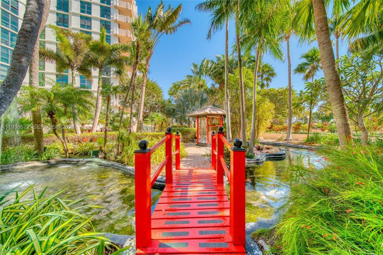 1111 Crandon Blvd, Unit C404, Key Biscayne, FL 33149 Photo