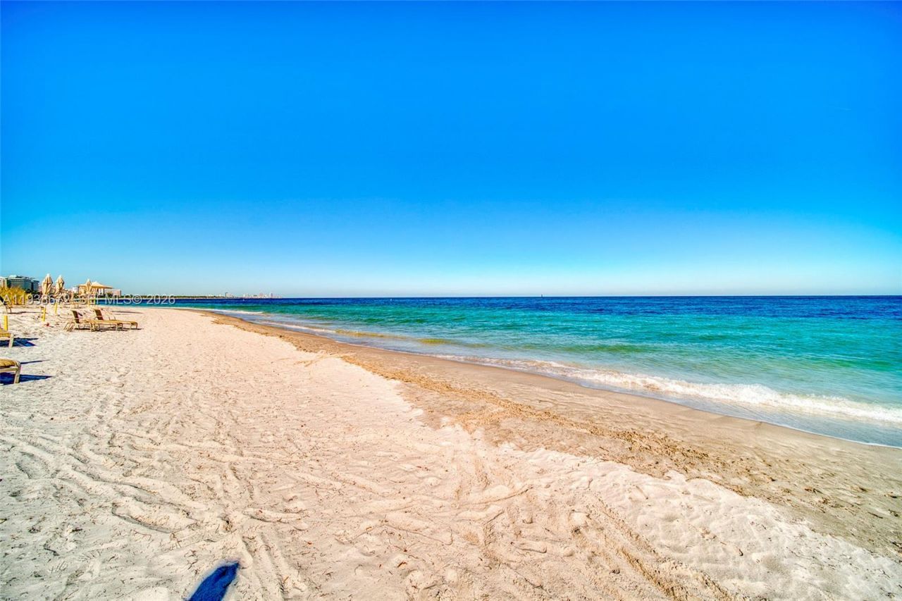 1111 Crandon Blvd, Unit C404, Key Biscayne, FL 33149 Photo