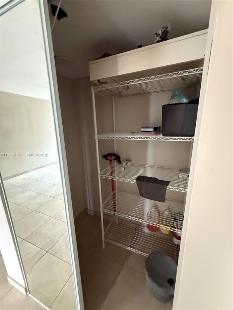 17620 Atlantic Blvd , Unit 518, Sunny Isles Beach, FL 33160 Photo