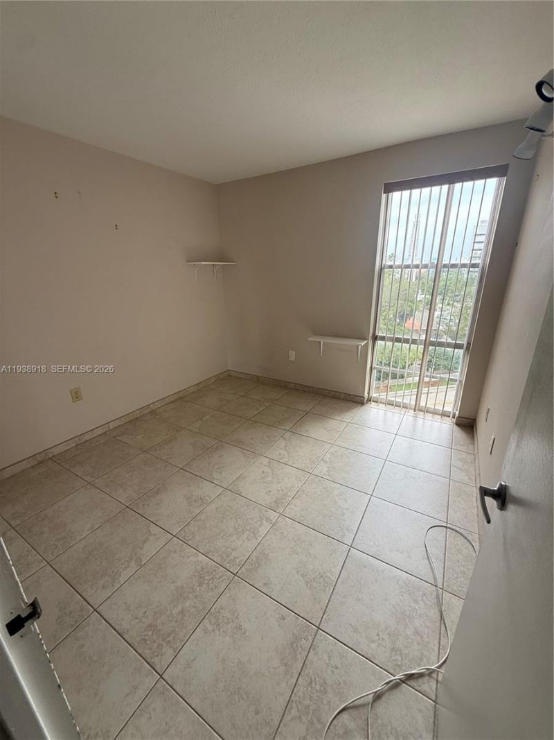 17620 Atlantic Blvd , Unit 518, Sunny Isles Beach, FL 33160 Photo
