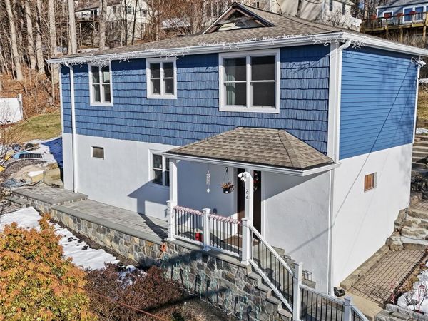 22 Narcissus Drive, Mahopac, NY 10541