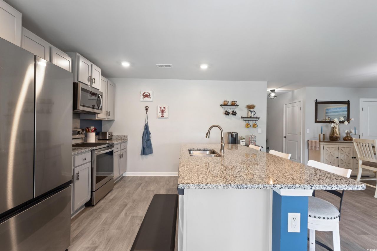 178 Belmonte Dr. Photo 6