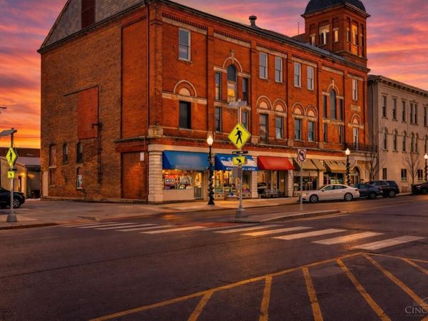 109 S High Street, Hillsboro, OH 45133