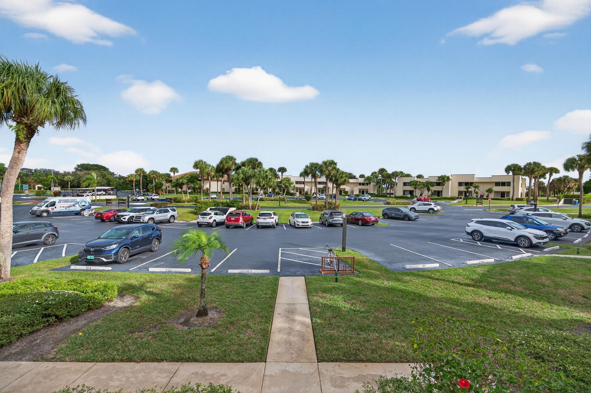 6940 SE Constitution Boulevard, Unit 201, Hobe Sound, FL 33455 Photo