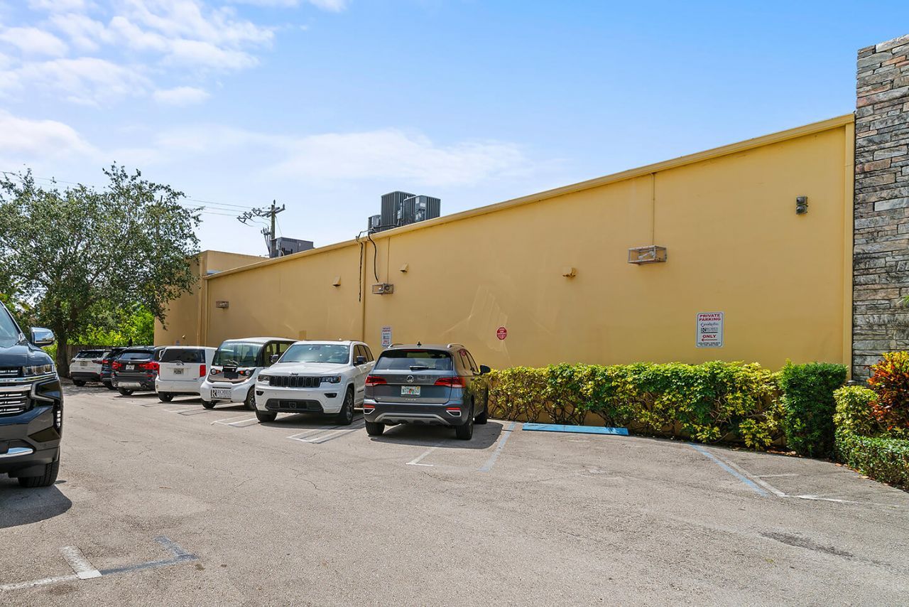 117 NE 5th Avenue, Unit B, Delray Beach, FL 33483 Photo