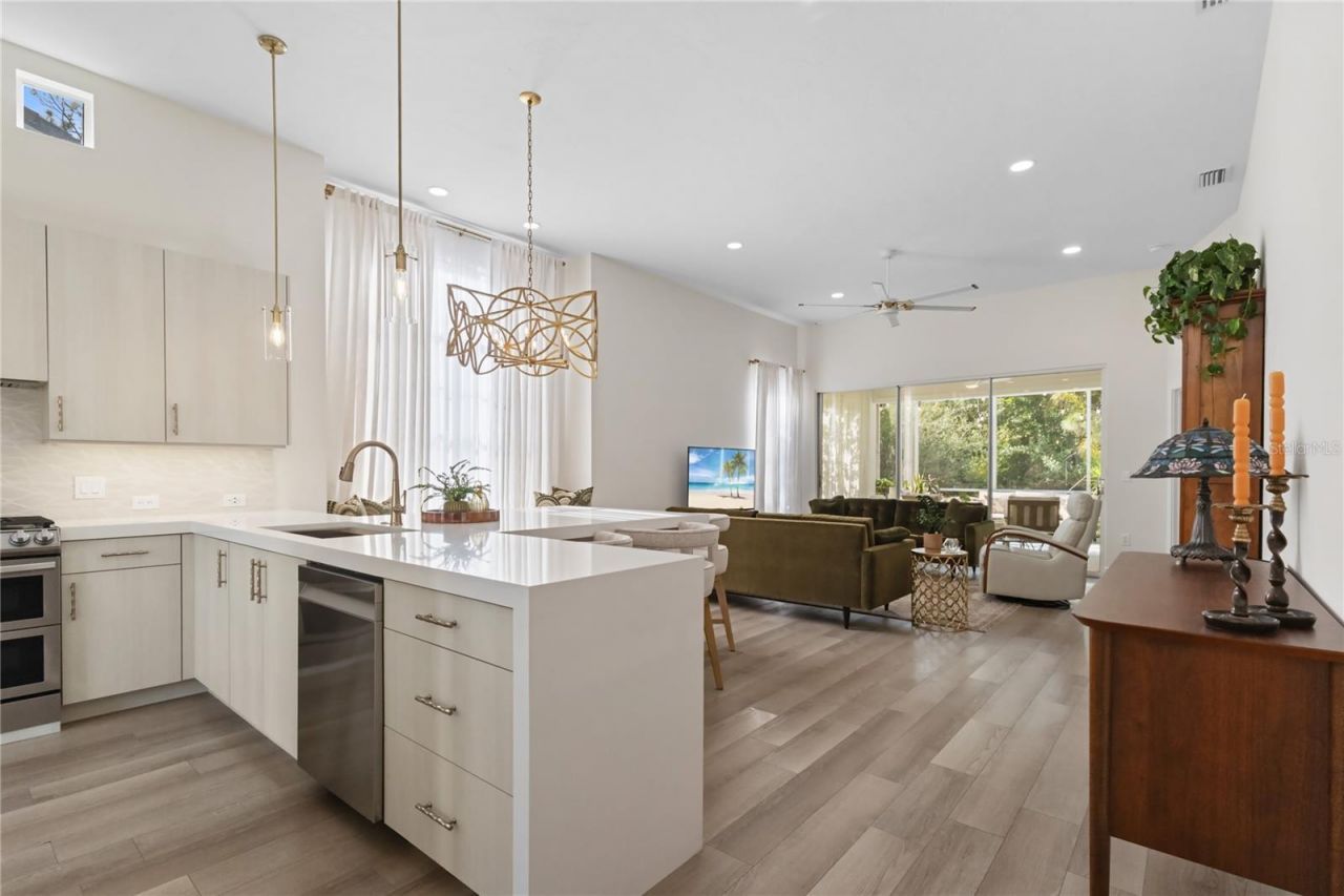 7608 Whitebridge Glen, University Park, FL 34201 Photo