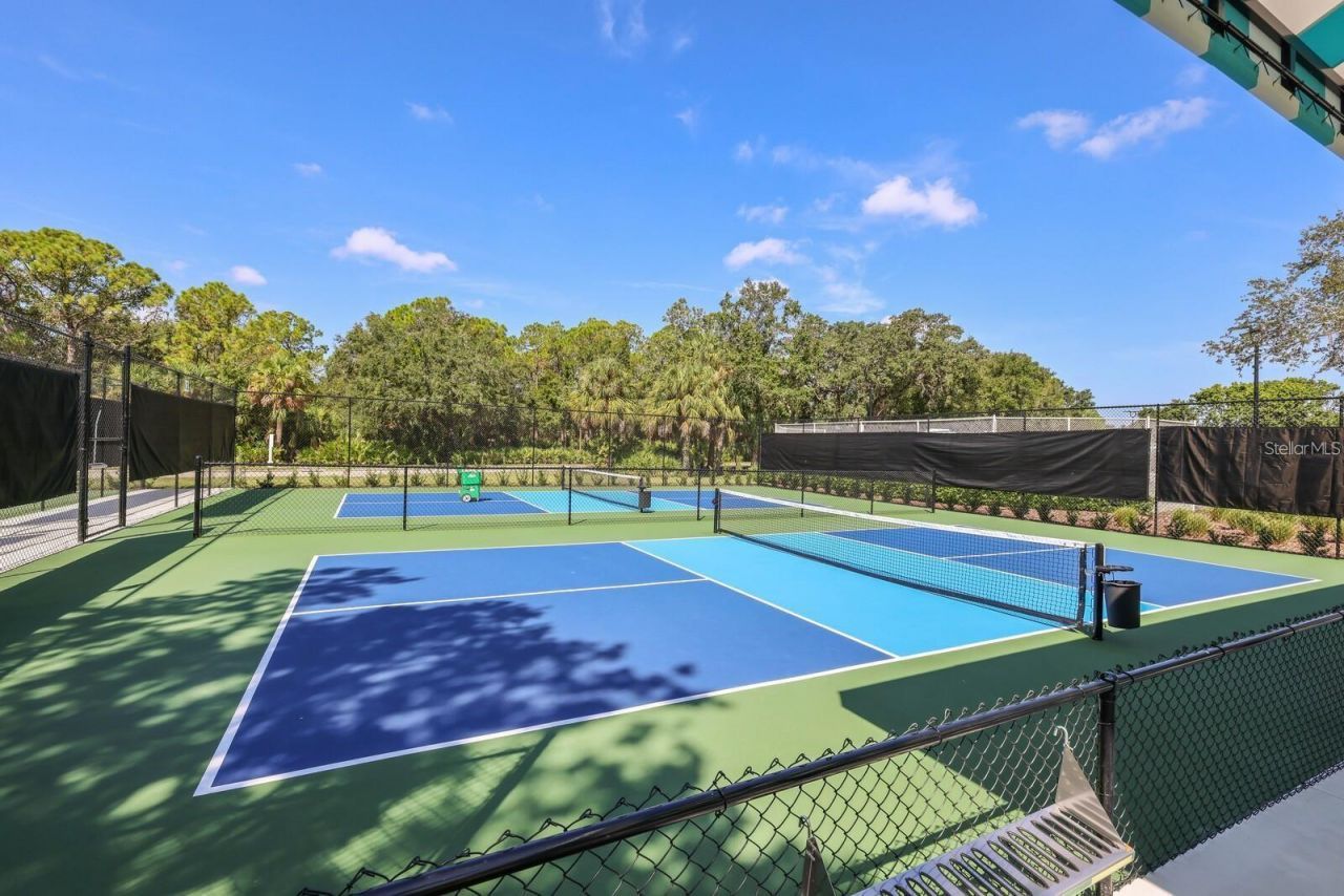 7608 Whitebridge Glen, University Park, FL 34201 Photo