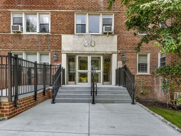 60 Knolls Crescent, Unit 7L, Bronx, NY 10463