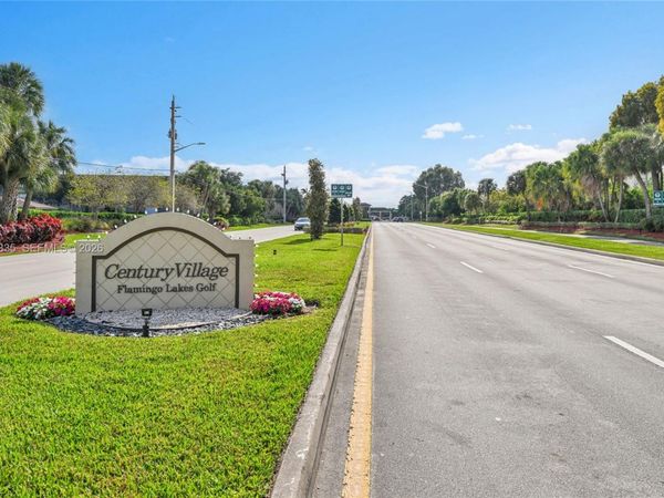 701 SW 142nd Ave, Unit 104S, Pembroke Pines, FL 33027