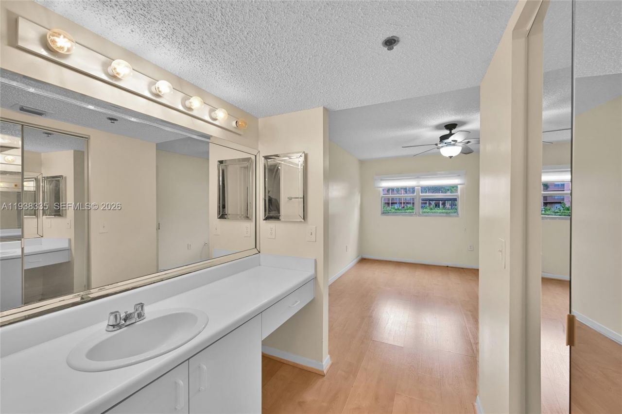 701 SW 142nd Ave, Unit 104S, Pembroke Pines, FL 33027 Photo