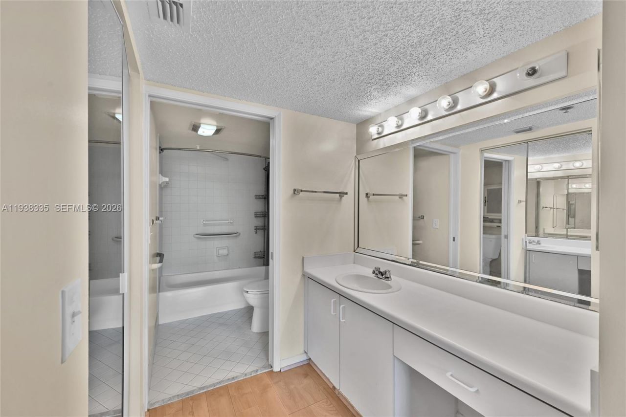 701 SW 142nd Ave, Unit 104S, Pembroke Pines, FL 33027 Photo