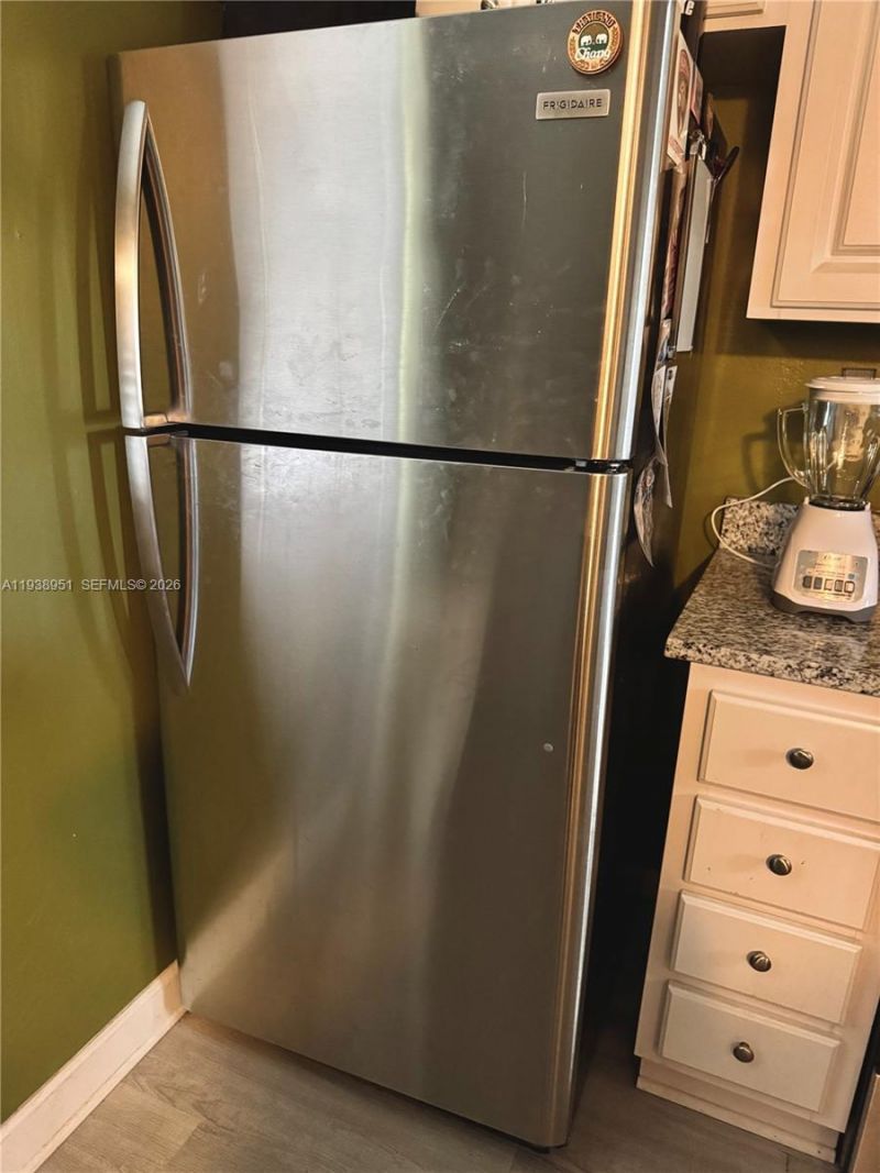 5580 Lakeside Dr, Unit 205, Margate, FL 33063 Photo