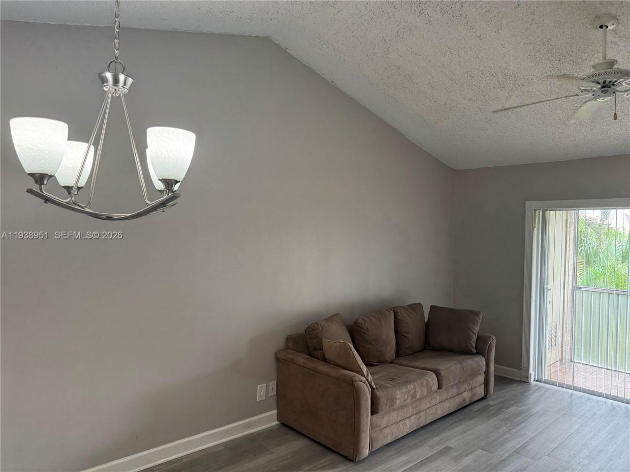 5580 Lakeside Dr, Unit 205, Margate, FL 33063 Photo