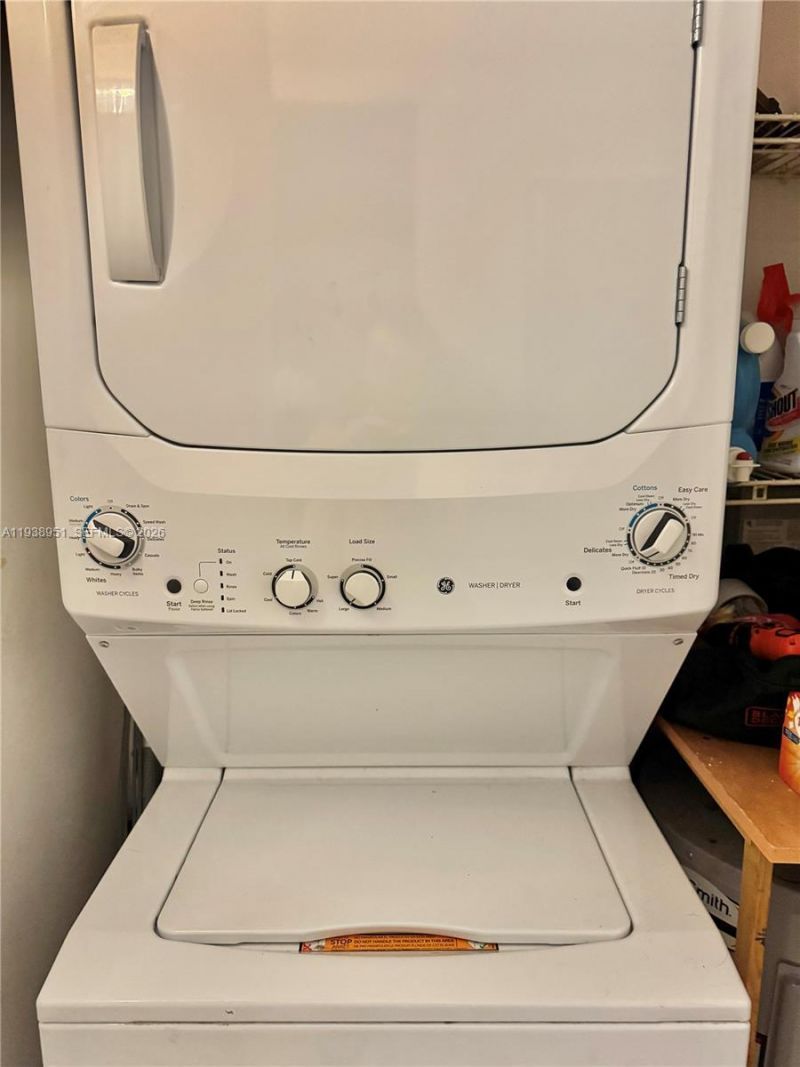 5580 Lakeside Dr, Unit 205, Margate, FL 33063 Photo