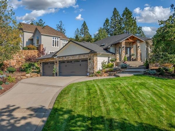 506 N Dunbarton Oaks Ln, Liberty Lake, WA 99019