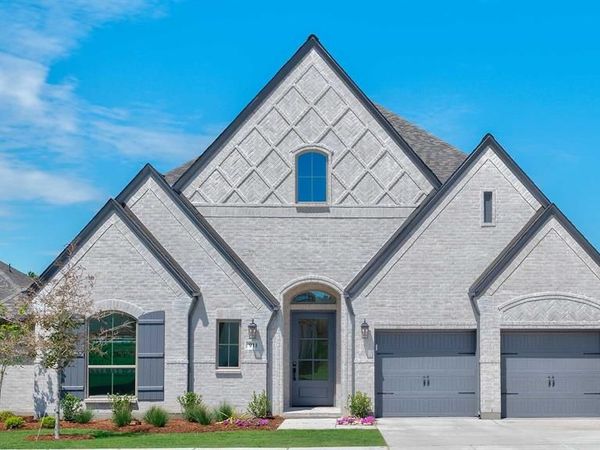 911 River Sky Road, Lavon, TX 75166