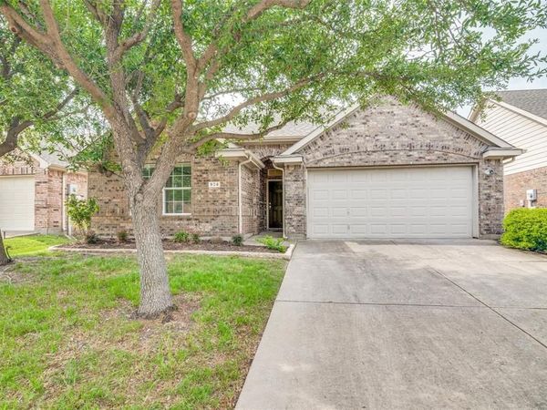 924 Bowie Drive, Lavon, TX 75116