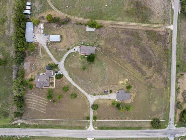 16351 Fm 1660, Taylor, TX 76574