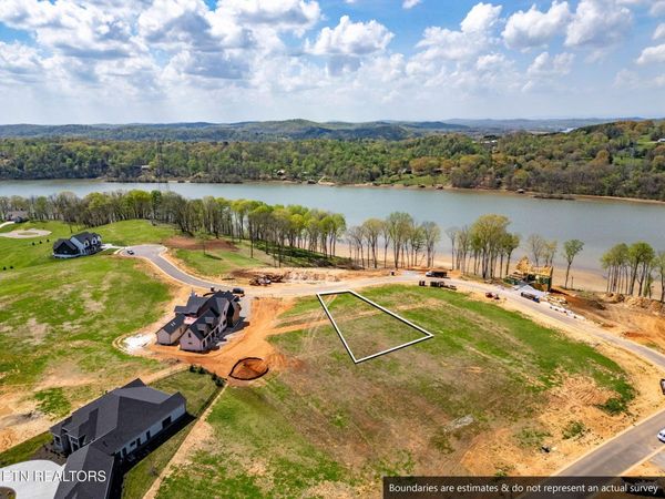 455 Firefly Drive, Loudon, TN 37774