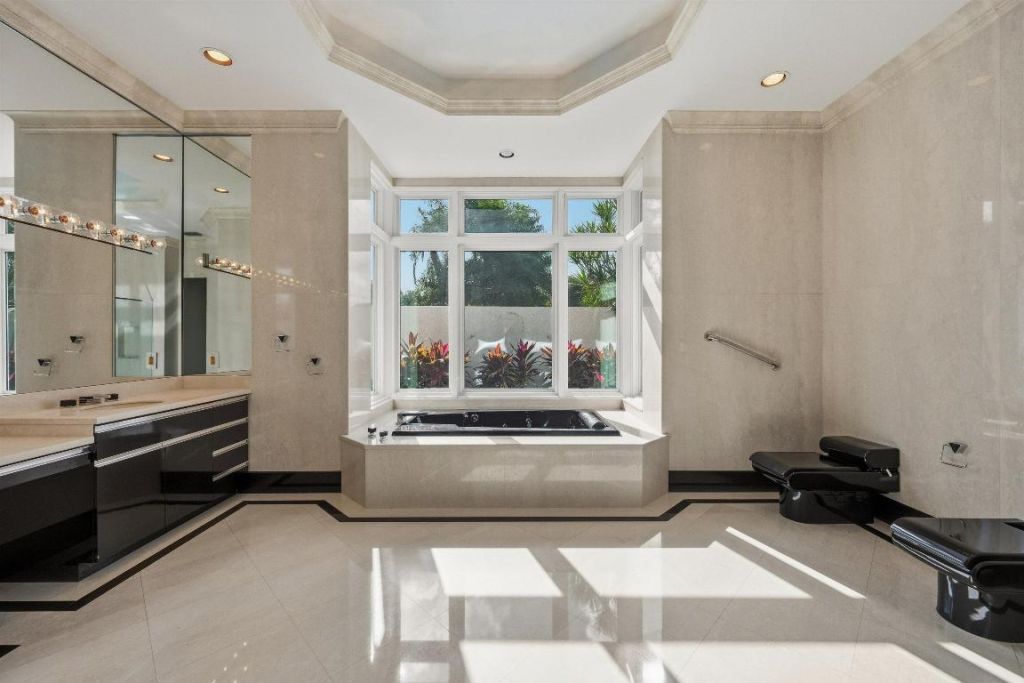 224 Locha Drive, Jupiter, FL 33458 Photo