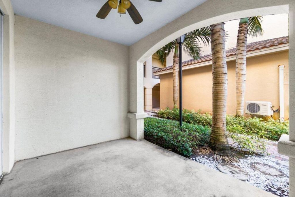 1117 Renaissance Way, Unit 117, Boynton Beach, FL 33426 Photo