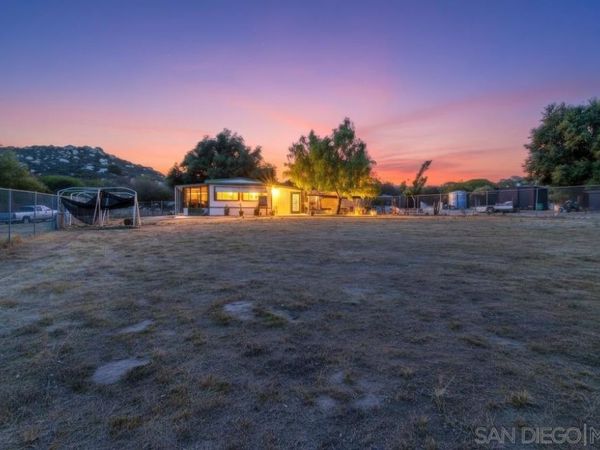 2052 Boulder Oaks Rd, Potrero, CA 91963