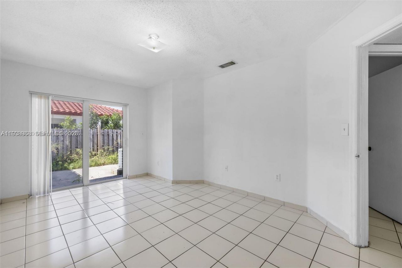 20747 SW 81st Pl, Unit 20747, Cutler Bay, FL 33189 Photo