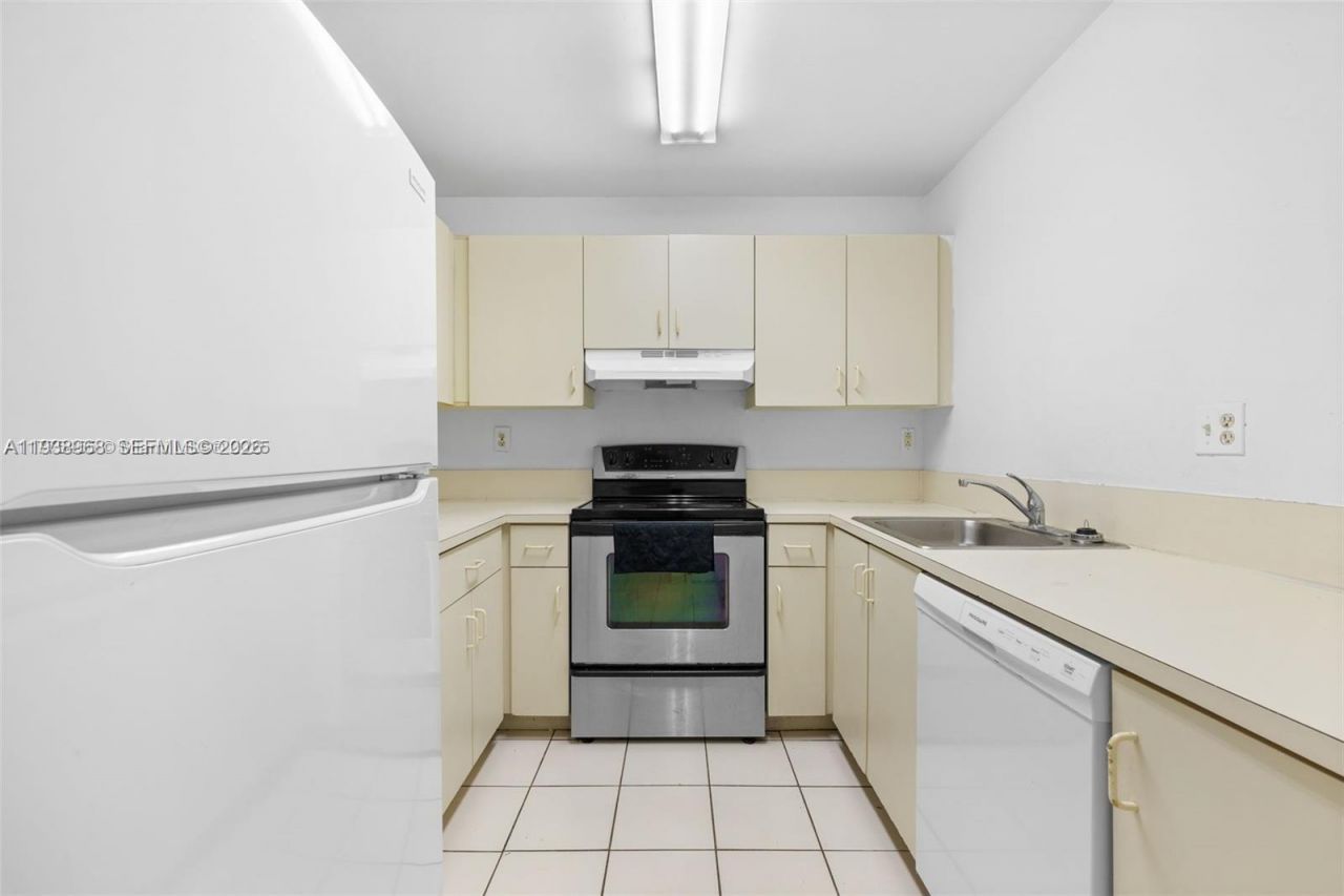 20747 SW 81st Pl, Unit 20747, Cutler Bay, FL 33189 Photo